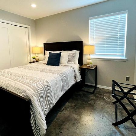 Evie'S Campus-Close 2 Bedroom Luxury Οκλαχόμα Εξωτερικό φωτογραφία