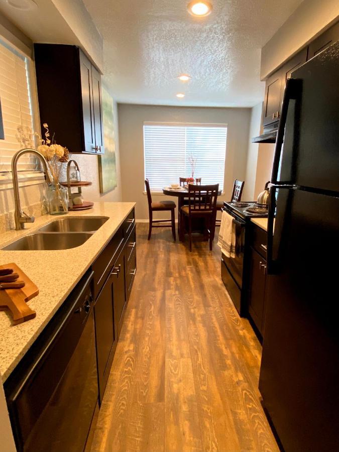 Evie'S Campus-Close 2 Bedroom Luxury Οκλαχόμα Εξωτερικό φωτογραφία