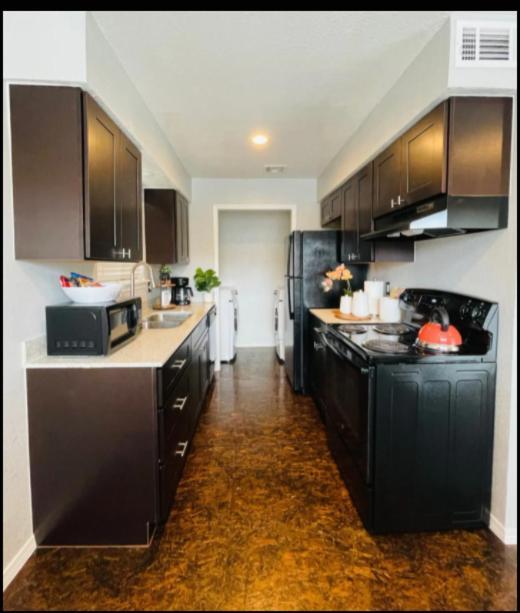 Evie'S Campus-Close 2 Bedroom Luxury Οκλαχόμα Εξωτερικό φωτογραφία